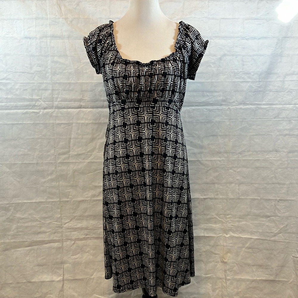 Axcess Black & White Midi Dress